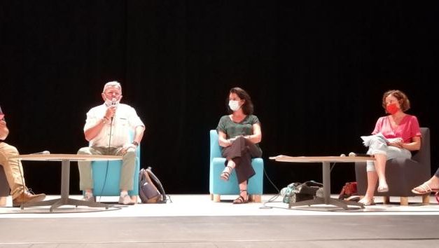 Réunion publique SANTE POLLUTION du mercredi 30 juin 2021 au théâtre de Fos sur Mer.