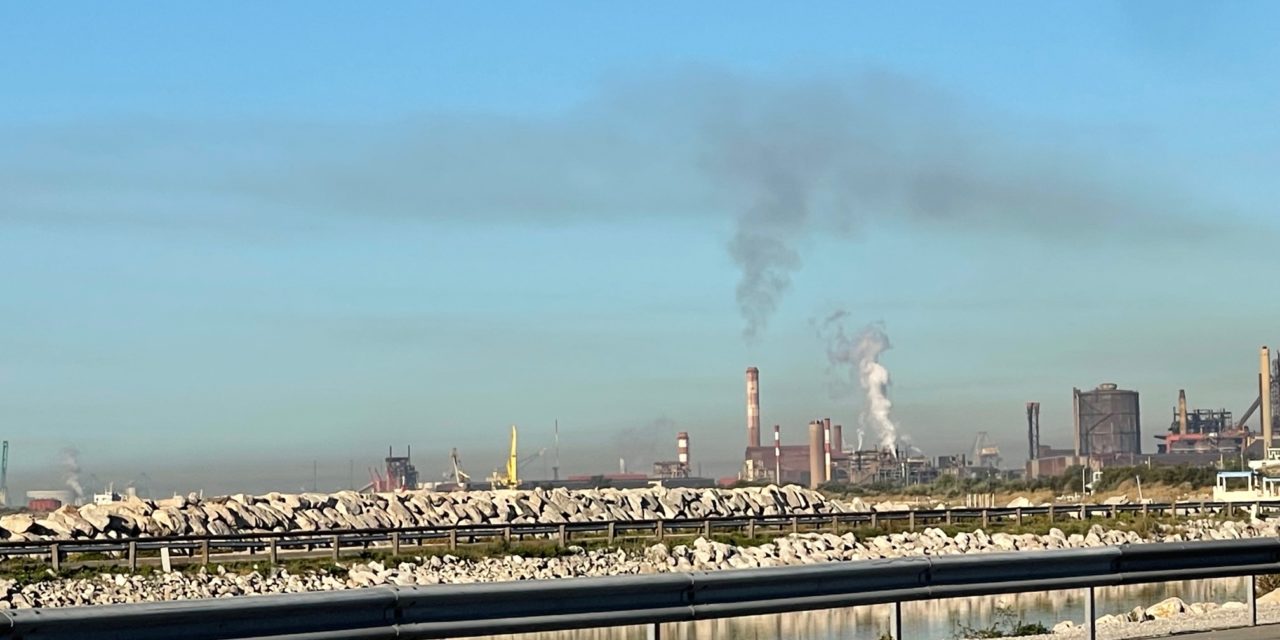 Nouvelles photos de la pollution à Fos sur Mer