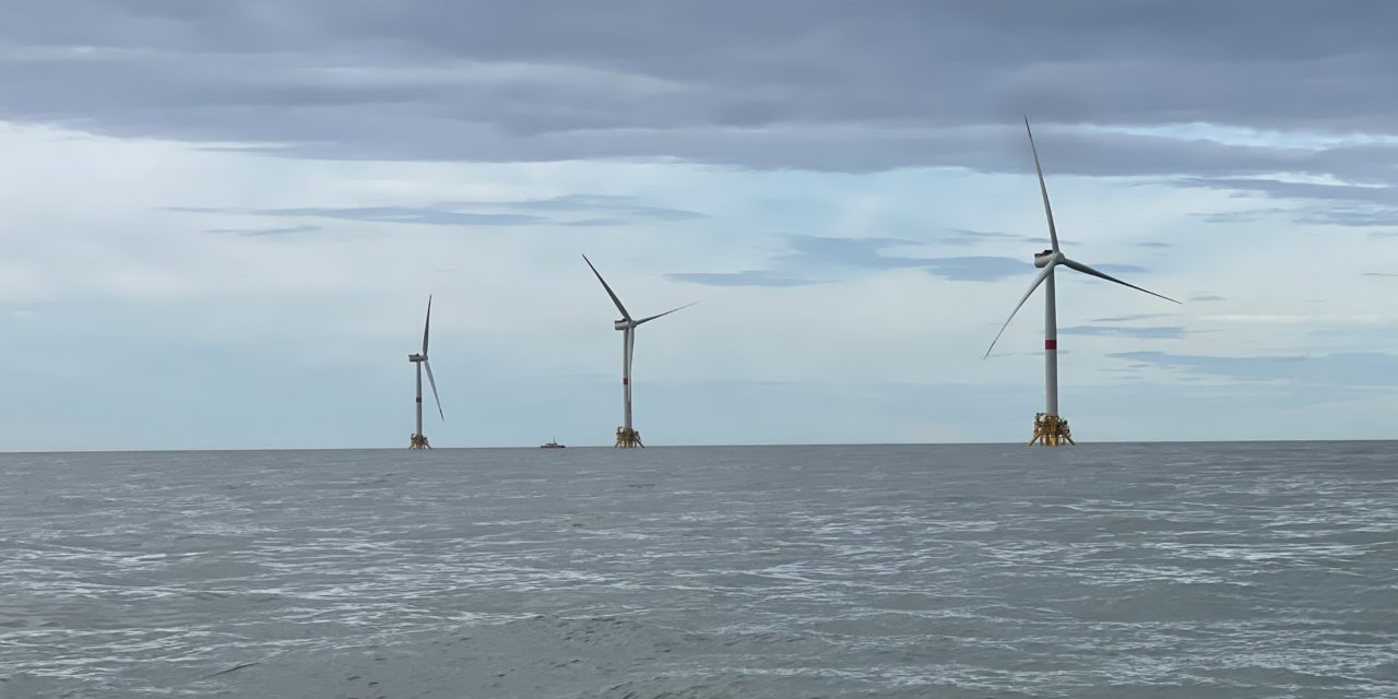 Nouvelles éoliennes flottantes au large du Port St Louis du Rhône